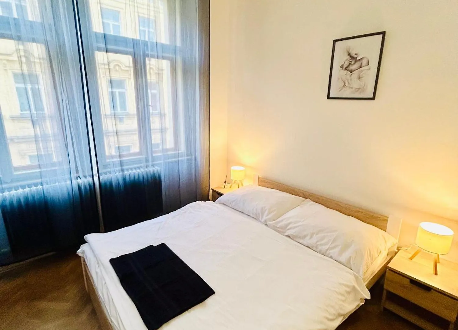 Retro Style In Centrum Prague Andel Апартаменты